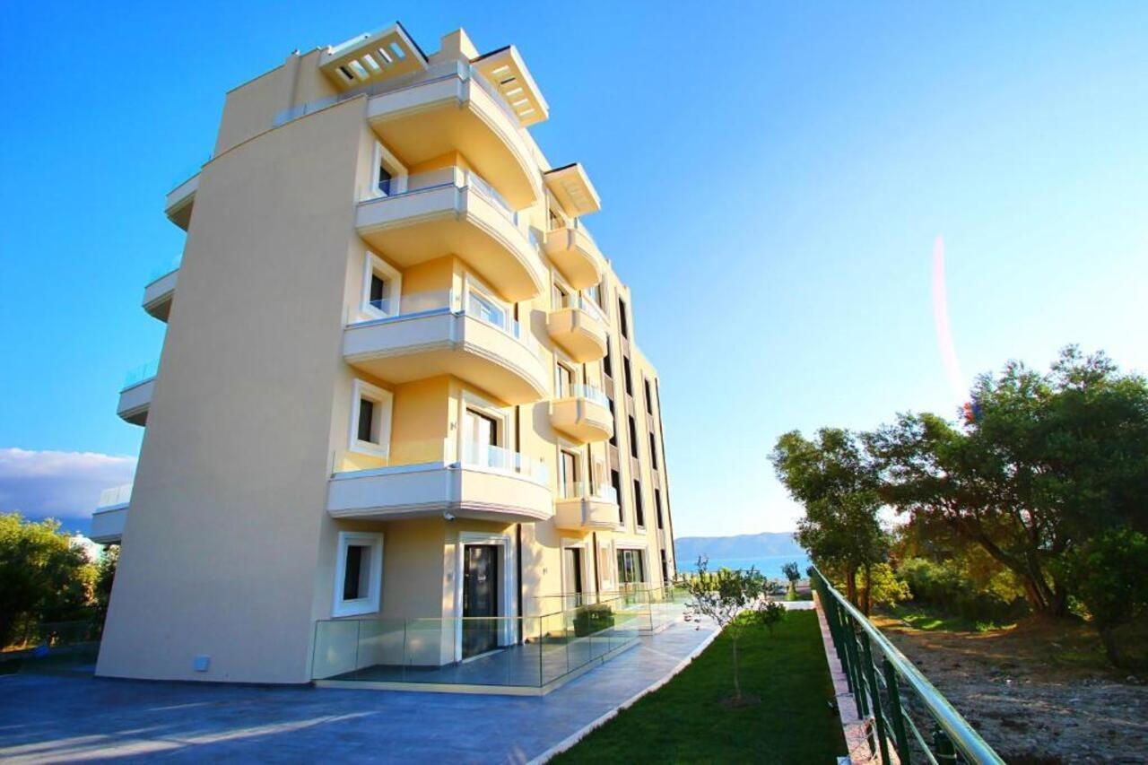 A&G Hotel Radhimë Exterior foto